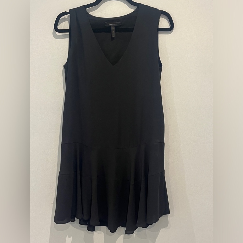BCBG shift dress